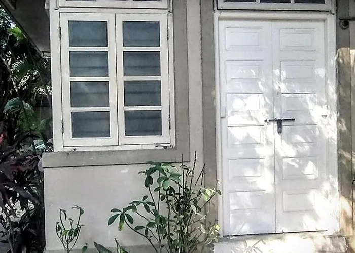 Madhav Bhavan Guest House