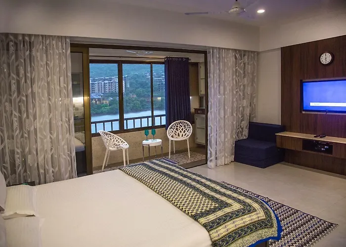 Lavasa Luxury Lakeview Studio